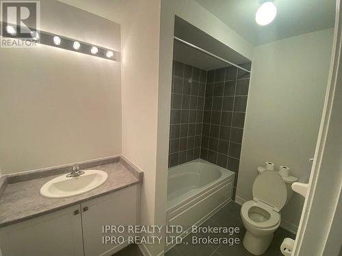 719 Potawatomi Crescent, Shelburne, ON - Indoor Photo Showing Bathroom