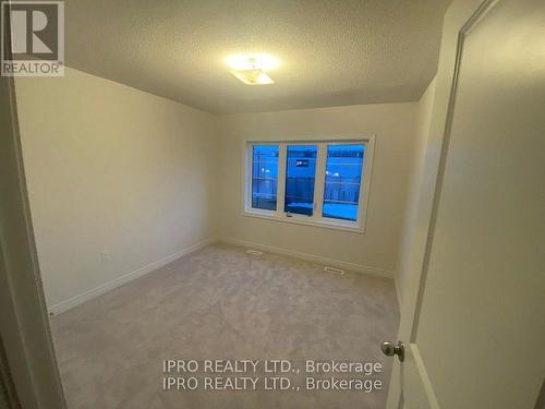 719 Potawatomi Crescent, Shelburne, ON - Indoor Photo Showing Other Room