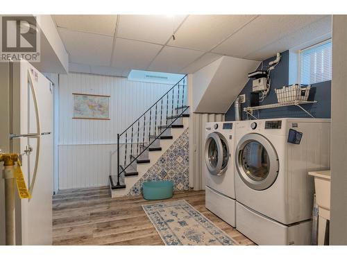 709 Hermia Crescent, Trail, BC - Indoor Photo Showing Laundry Room