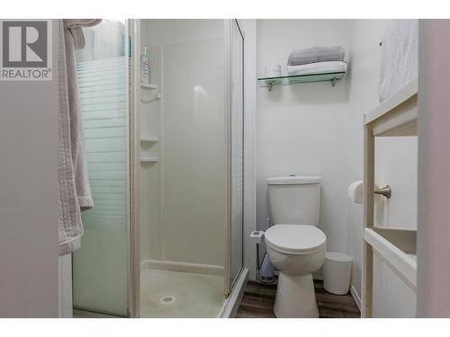 709 Hermia Crescent, Trail, BC - Indoor Photo Showing Bathroom