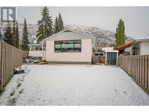 709 Hermia Crescent, Trail, BC - Outdoor With Exterior