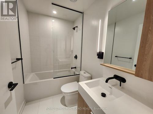 2013 - 127 Broadway Avenue, Toronto, ON - Indoor Photo Showing Bathroom