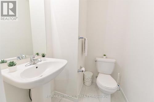 503 - 1711 Pure Springs Boulevard, Pickering, ON - Indoor Photo Showing Bathroom