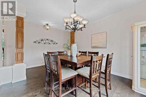 132 Country Carriage Way, Ottawa, ON - Indoor Photo Showing Dining Room