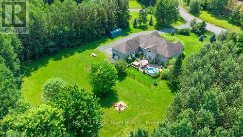 132 Country Carriage Way, Ottawa, ON - Outdoor