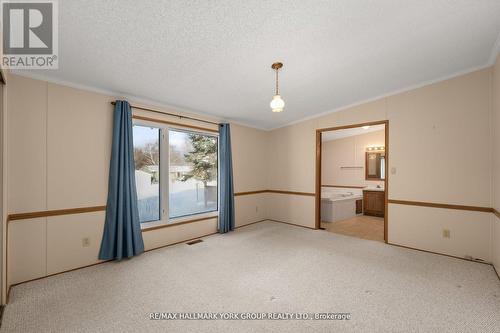 3 Inlet Court, Georgina, ON - Indoor Photo Showing Other Room