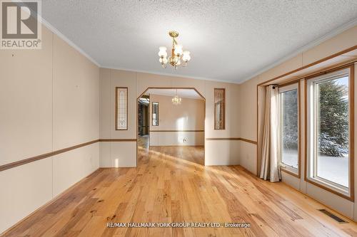 3 Inlet Court, Georgina, ON - Indoor Photo Showing Other Room