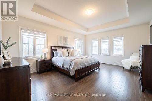 135 Steam Whistle Drive, Whitchurch-Stouffville, ON - Indoor Photo Showing Bedroom