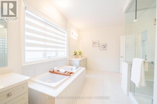 135 Steam Whistle Drive, Whitchurch-Stouffville, ON - Indoor Photo Showing Bathroom