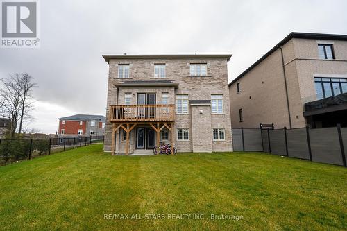 135 Steam Whistle Drive, Whitchurch-Stouffville, ON - Outdoor