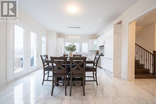 135 Steam Whistle Drive, Whitchurch-Stouffville, ON - Indoor Photo Showing Dining Room