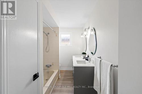 37 Brandy Crescent, Vaughan, ON - Indoor Photo Showing Bathroom