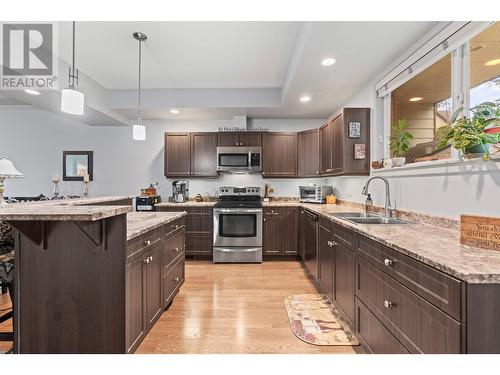 3780 Schubert Road Unit# 128 Lot# 35, Armstrong, BC - Indoor Photo Showing Kitchen With Double Sink With Upgraded Kitchen