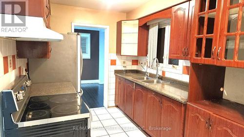 Main - 108 Pennyhill Drive, Toronto, ON - Indoor Photo Showing Kitchen With Double Sink