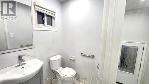 Main - 108 Pennyhill Drive, Toronto, ON - Indoor Photo Showing Bathroom