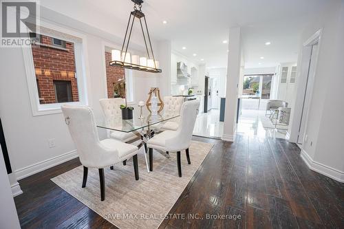 2651 Devonsley Crescent, Oakville, ON - Indoor Photo Showing Dining Room