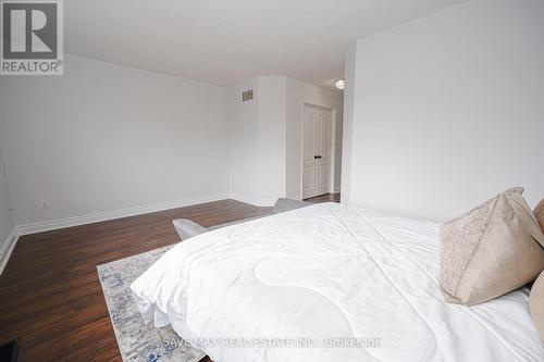 2651 Devonsley Crescent, Oakville, ON - Indoor Photo Showing Bedroom