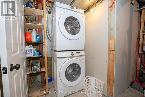 2651 Devonsley Crescent, Oakville, ON - Indoor Photo Showing Laundry Room