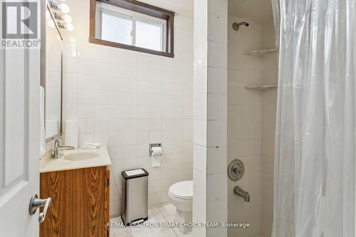 12 Marlington Crescent, Toronto, ON - Indoor Photo Showing Bathroom