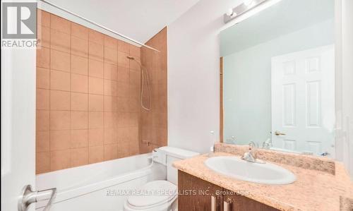 825 Cook Crescent, Shelburne, ON - Indoor Photo Showing Bathroom