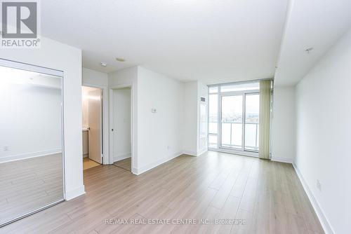 1505 - 5740 Yonge Street, Toronto, ON - Indoor Photo Showing Other Room