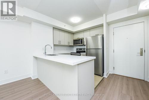 1505 - 5740 Yonge Street, Toronto, ON - Indoor Photo Showing Kitchen With Stainless Steel Kitchen