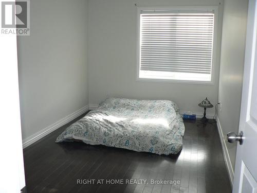 3 - 111 Eccles Street S, Ottawa, ON - Indoor Photo Showing Bedroom