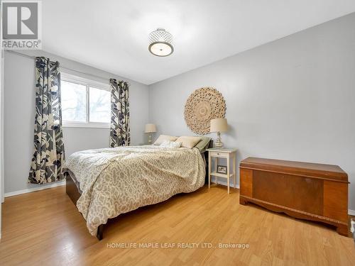 2009 Sideroad 10, Milton, ON - Indoor Photo Showing Bedroom