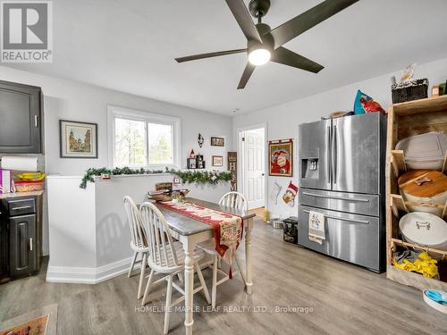 2009 Sideroad 10, Milton, ON - Indoor Photo Showing Dining Room