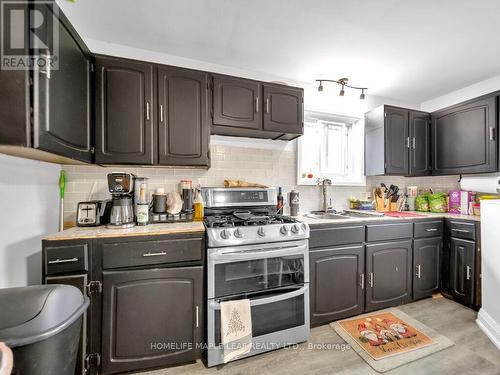 2009 Sideroad 10, Milton, ON - Indoor Photo Showing Kitchen