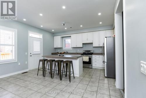 14 Deer Ridge Trail, Caledon, ON - Indoor Photo Showing Kitchen With Stainless Steel Kitchen