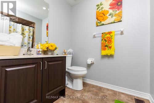 14 Deer Ridge Trail, Caledon, ON - Indoor Photo Showing Bathroom