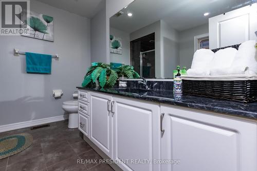 14 Deer Ridge Trail, Caledon, ON - Indoor Photo Showing Bathroom