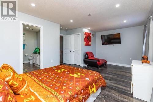 14 Deer Ridge Trail, Caledon, ON - Indoor Photo Showing Bedroom