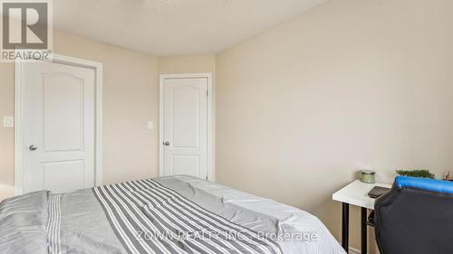 65 Curzon Crescent, Guelph, ON - Indoor Photo Showing Bedroom