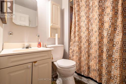 111490 Grey County Road 14, Southgate, ON - Indoor Photo Showing Bathroom