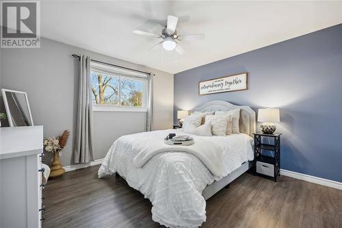 283 Eureka Street, Petrolia, ON - Indoor Photo Showing Bedroom