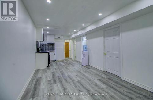 2586 Foxmeadow Road N, Peterborough, ON - Indoor Photo Showing Kitchen