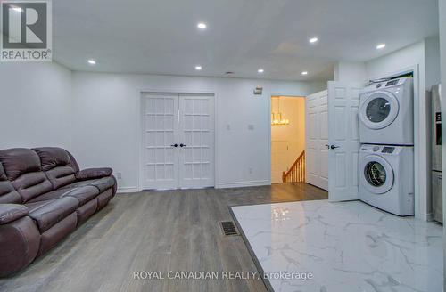 2586 Foxmeadow Road N, Peterborough, ON - Indoor Photo Showing Laundry Room