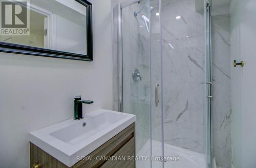 2586 Foxmeadow Road N, Peterborough, ON - Indoor Photo Showing Bathroom