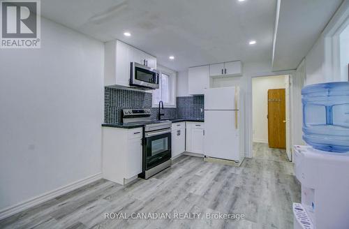 2586 Foxmeadow Road N, Peterborough, ON - Indoor Photo Showing Kitchen