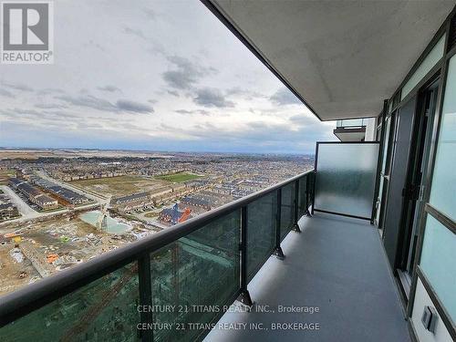 2512 - 2550 Simcoe Street E, Oshawa, ON - Outdoor With Balcony With View With Exterior