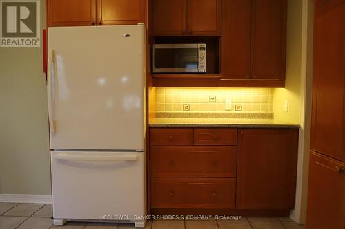 437 Riverdale Avenue, Ottawa, ON - Indoor Photo Showing Kitchen