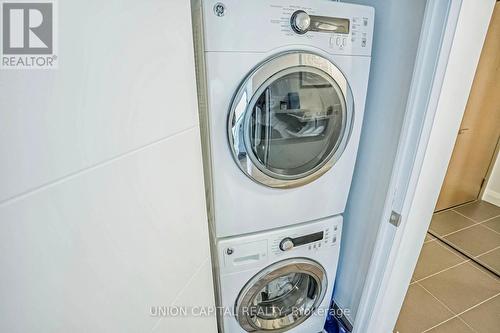 701 - 18 Uptown Drive, Markham, ON - Indoor Photo Showing Laundry Room