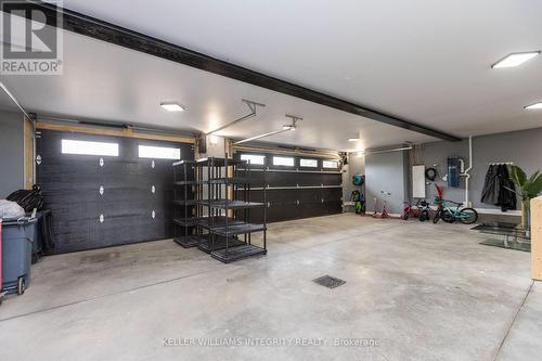 1590 Century Road E, Ottawa, ON - Indoor Photo Showing Garage