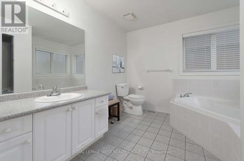 370 Royalpark Way, Vaughan, ON - Indoor Photo Showing Bathroom