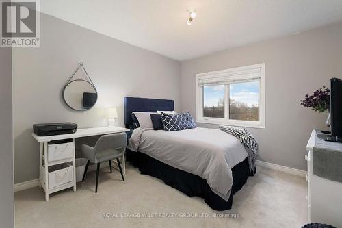 370 Royalpark Way, Vaughan, ON - Indoor Photo Showing Bedroom