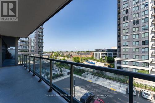 412E - 20 Gatineau Drive, Vaughan, ON - Outdoor