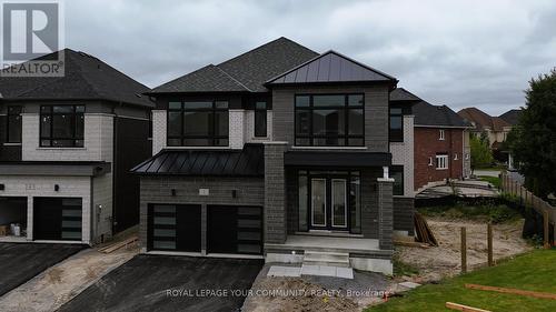 23 Menotti Drive, Richmond Hill, ON - Outdoor With Facade