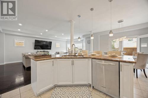 50 Tudor Crescent, Barrie, ON - Indoor Photo Showing Kitchen